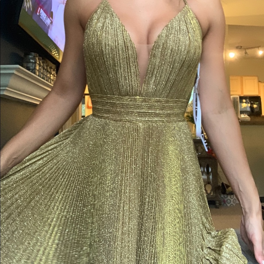 Jovani Gold Sparkly cocktail dress